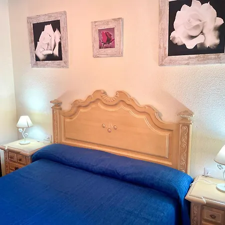 Apartment Amplio Con Piscina Y Pistas De Tenis En Benidorm