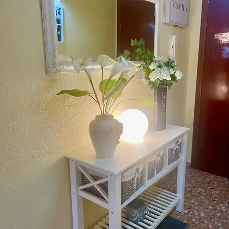Apartment Amplio Con Piscina Y Pistas De Tenis En