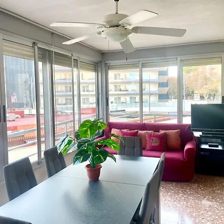Apartment Amplio Con Piscina Y Pistas De Tenis En Benidorm