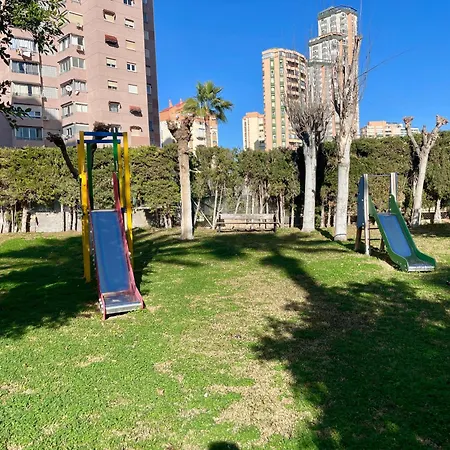Apartment Amplio Con Piscina Y Pistas De Tenis En Benidorm